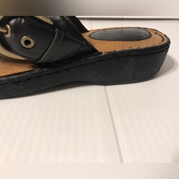 Born Concept black slide on Thong sandals size 7 - Picture 3 of 12